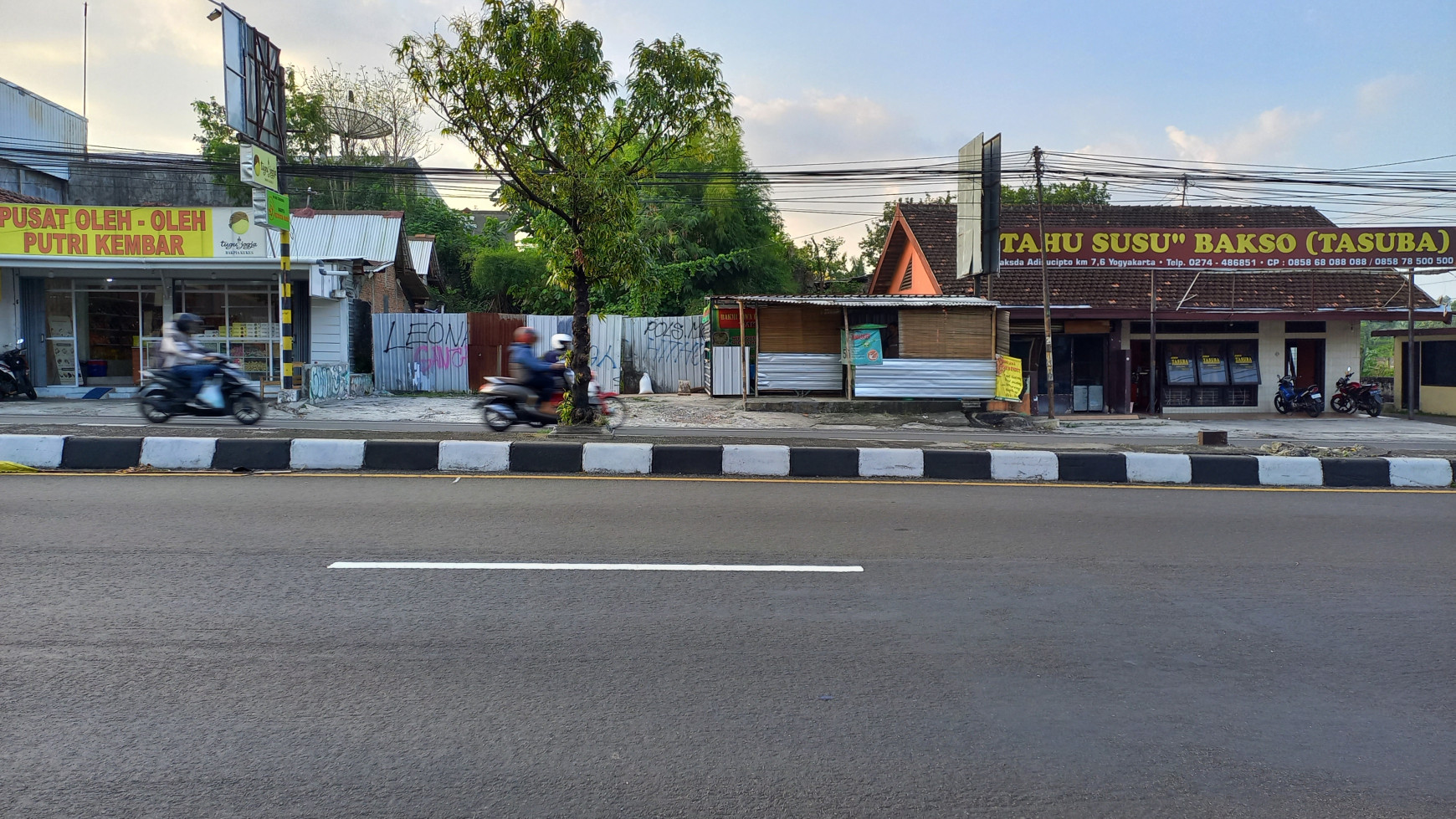 Tanah Strategis Di Jl Laksda Adisucipto Dekat Hyarta dan Transmart Maguwo