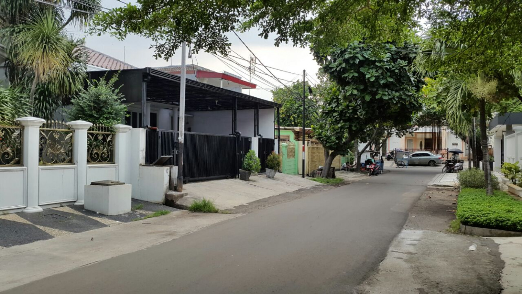 Rumah Asri Lokasi Cantik Cempaka Putih