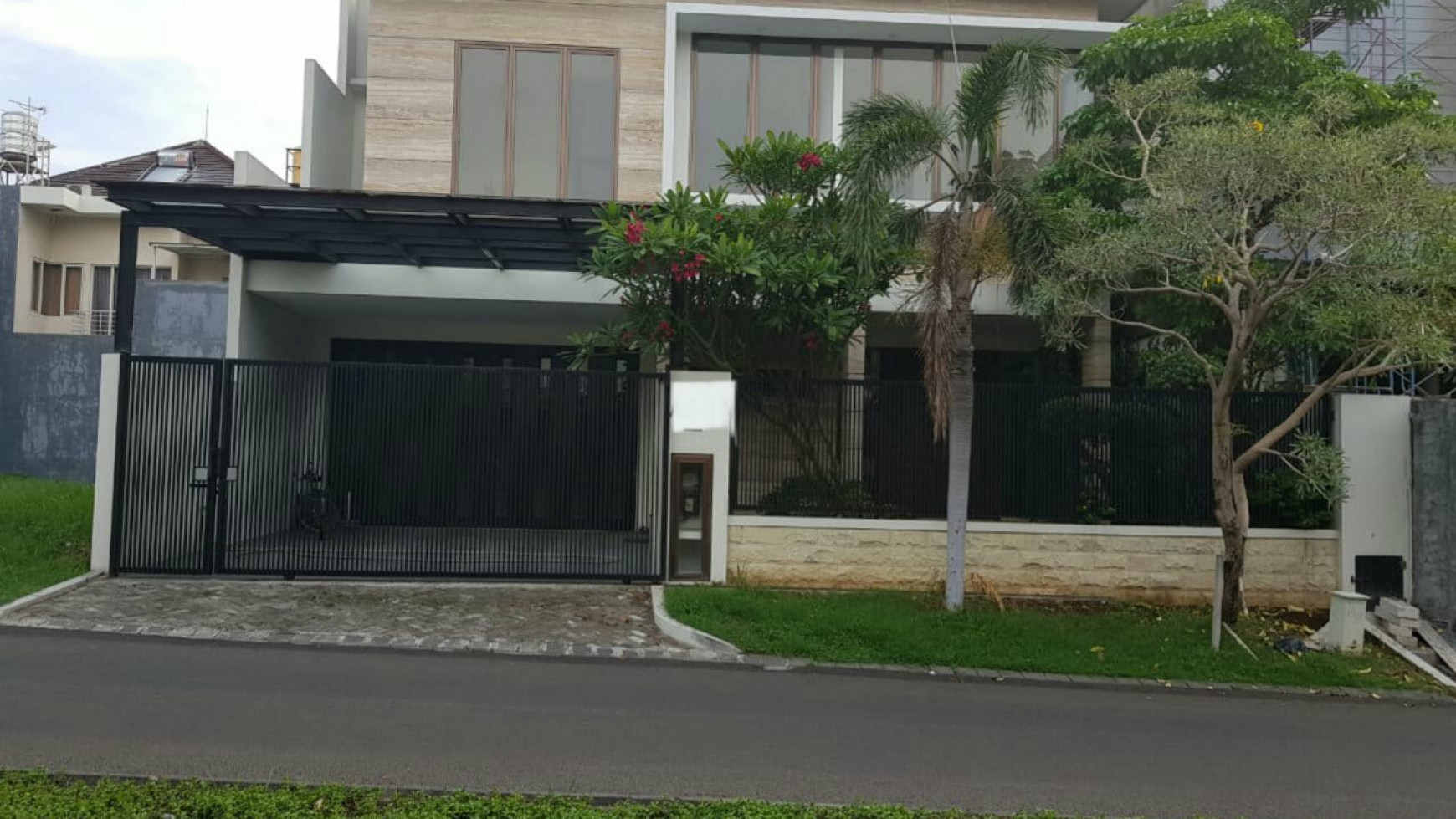 463. Dijual murah rumah Pribadi New di Bangun Sendiri Jl. Villa Sentra Raya Citraland, Surabaya Barat