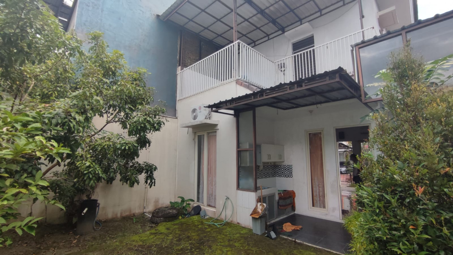 Rumah Mewah Perumahan Premium Green Hills Dekat Kampus UII