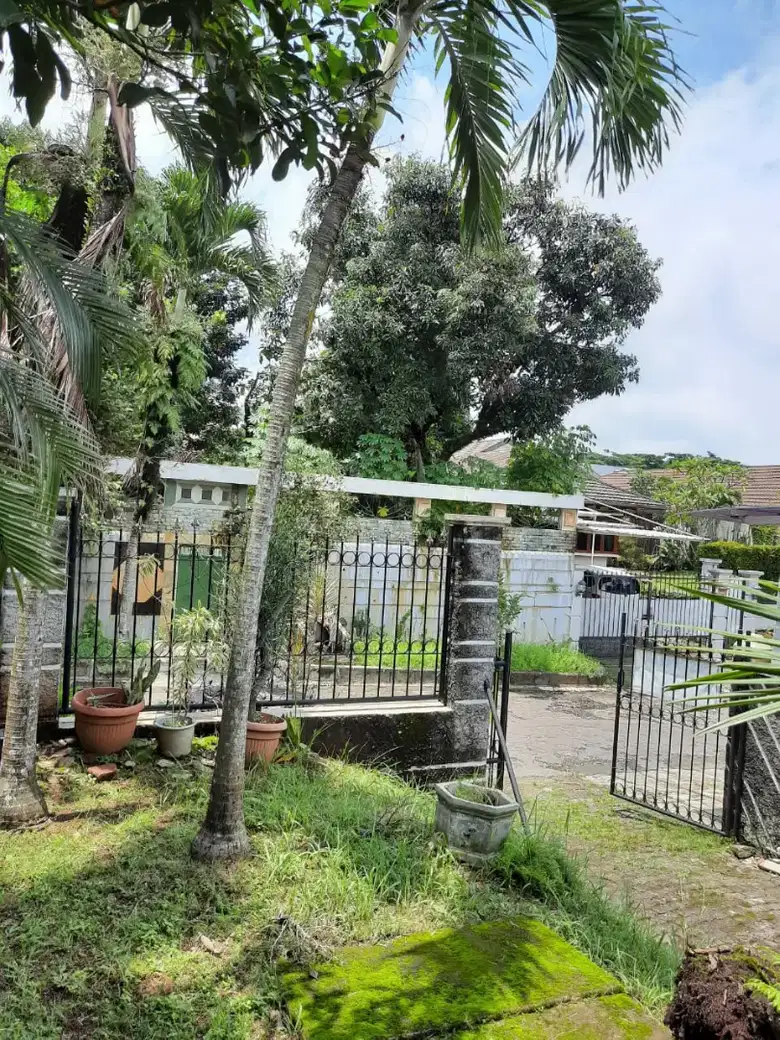 Rumah di villa duta bogor