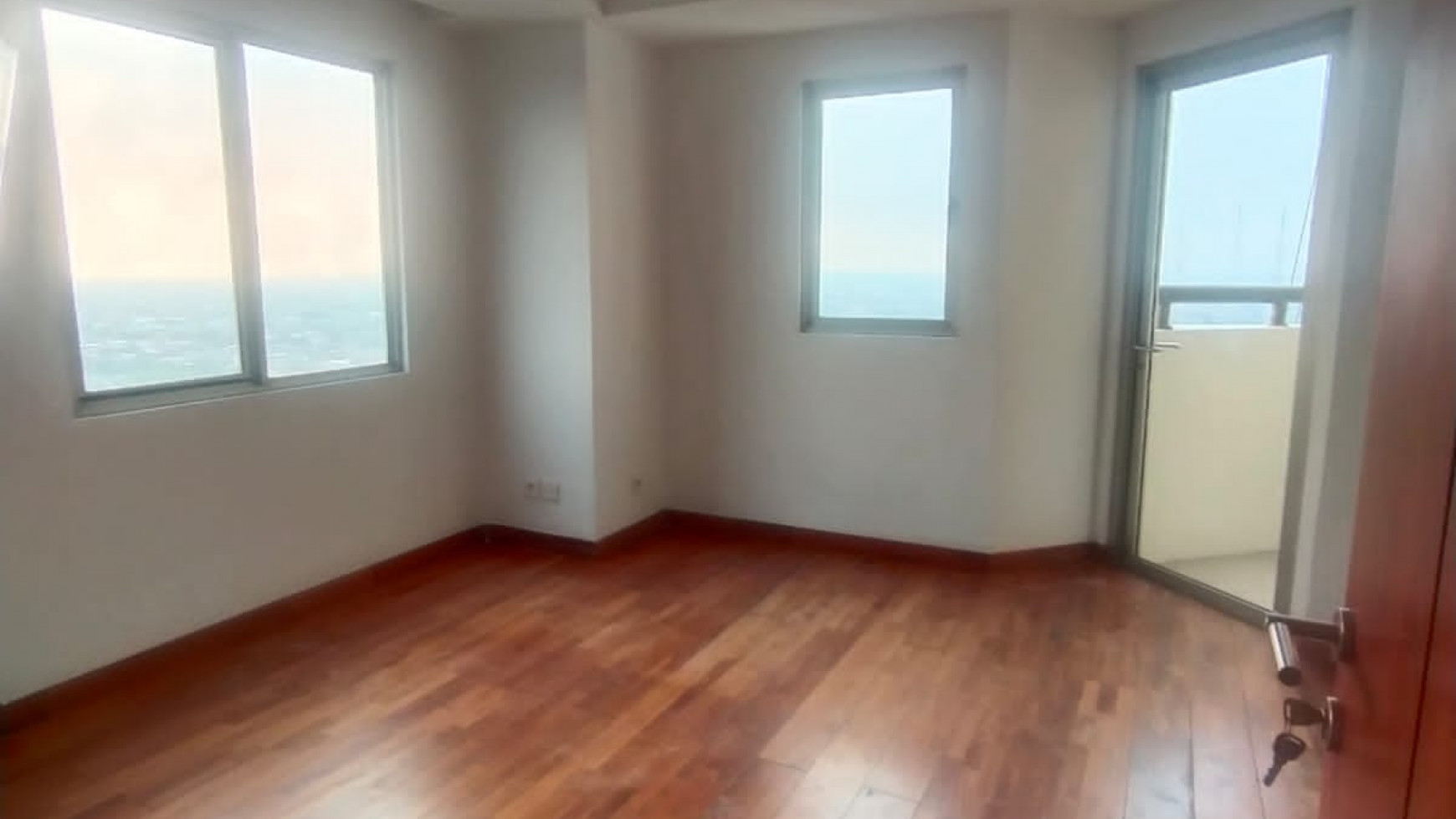 Apartemen Waterplace Penthouse 3BR