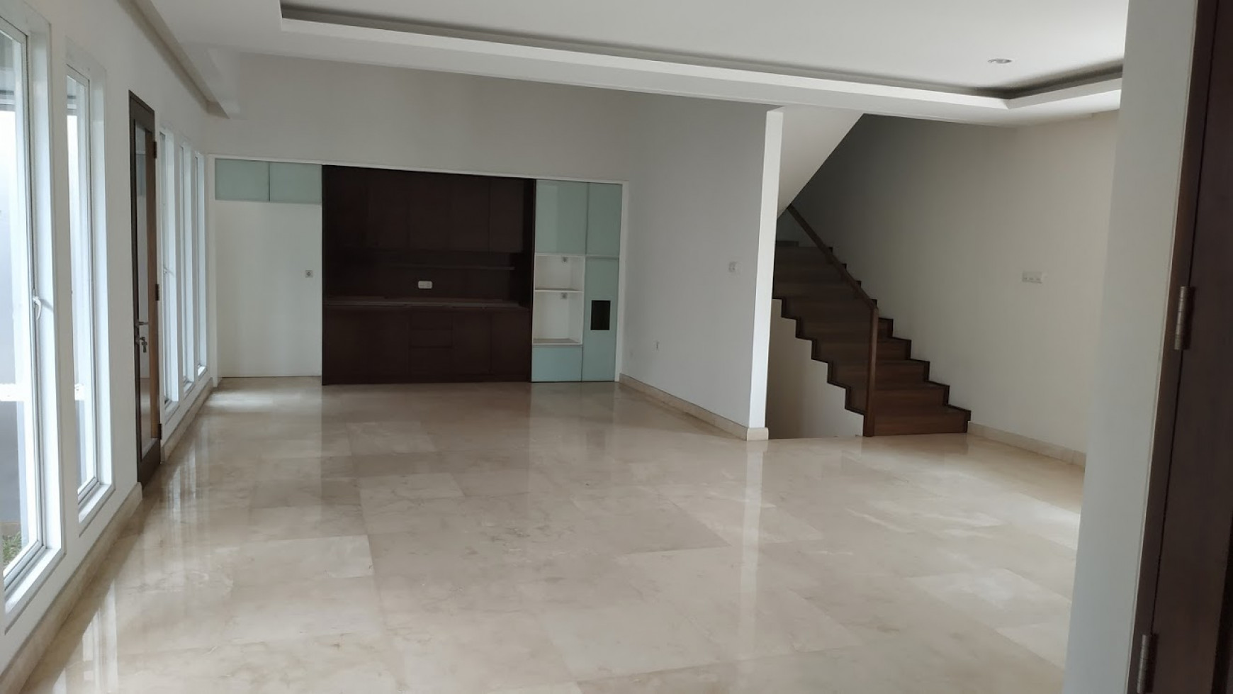 Dijual Rumah Bagus Brand New Dalam Townhouse Jakarta Selatan