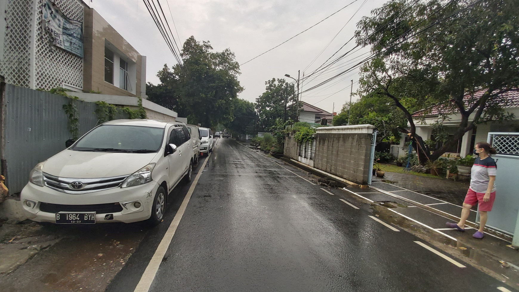 Dijual Rumah Warung Buncit Dekat dengan Superindo Pancoran Jakarta Selatan