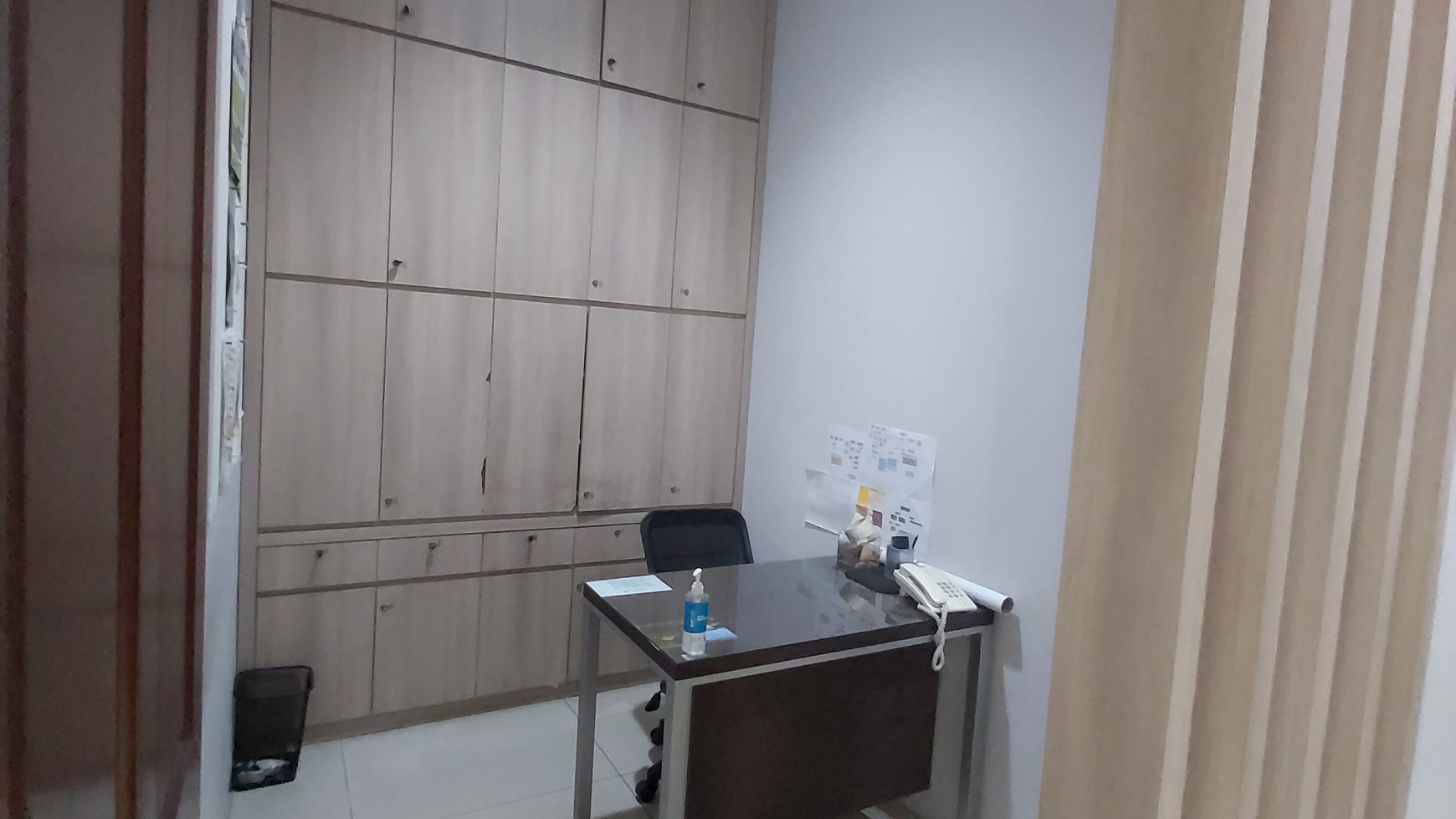 Rumah Town House Cocok Untuk Kantor atau Hunian Lokasi Strategis  Kemang Jakarta Selatan