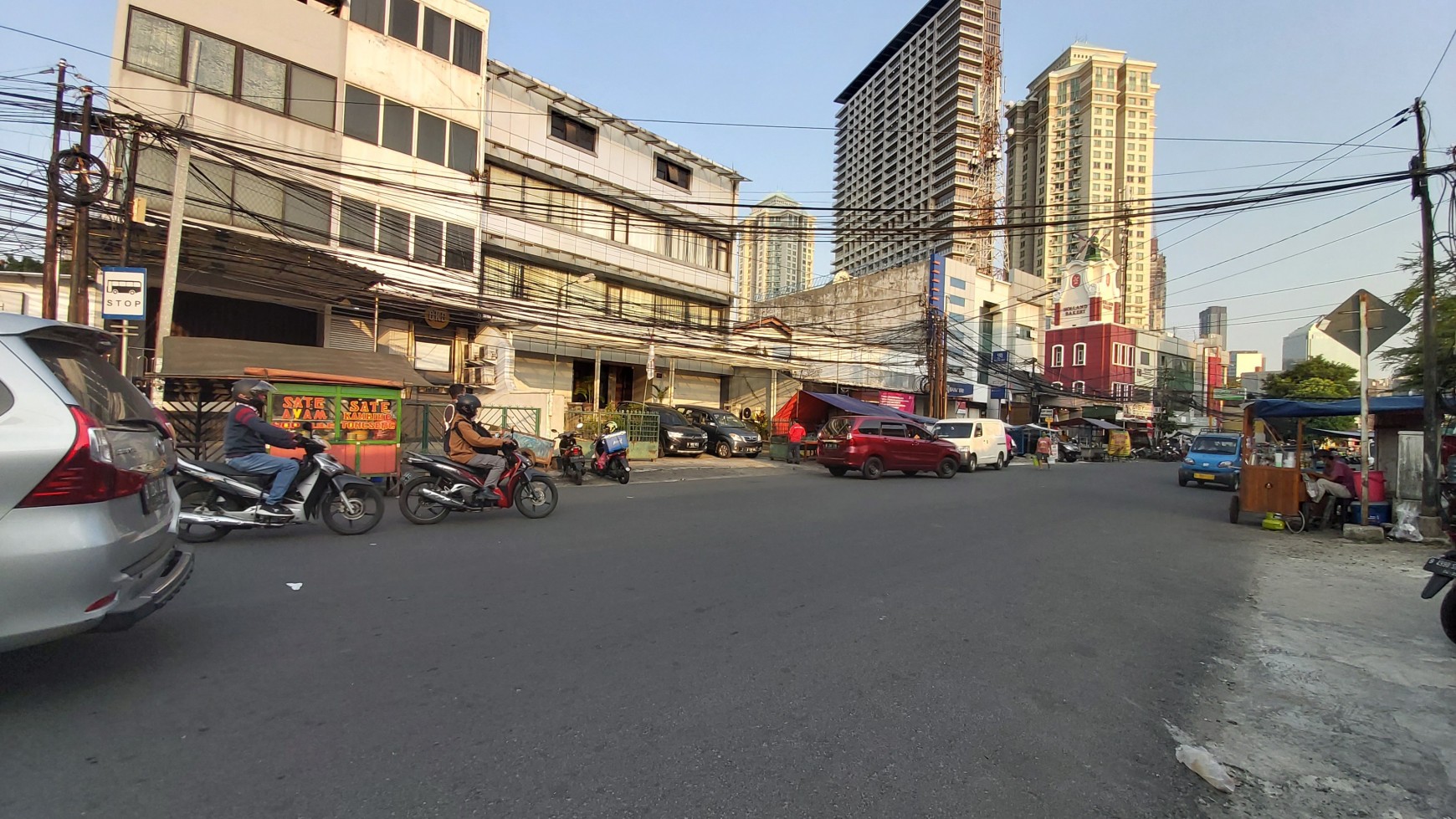 Dijual Cepat Rumah Hitung Tanah cocok untuk usaha lokasi strategis Benhil Raya Jakpus