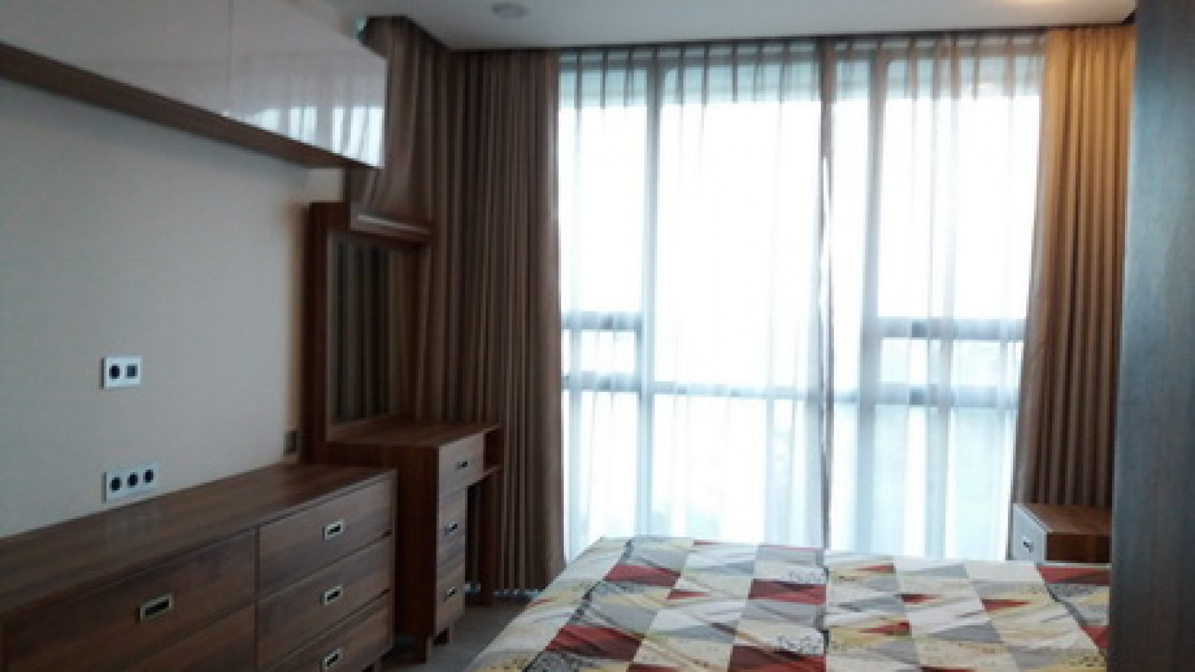 For Sale Good New 3 BR Unit Good Interior @ st Moritz - Royal Suites- Puri  Indah- West Jakarta