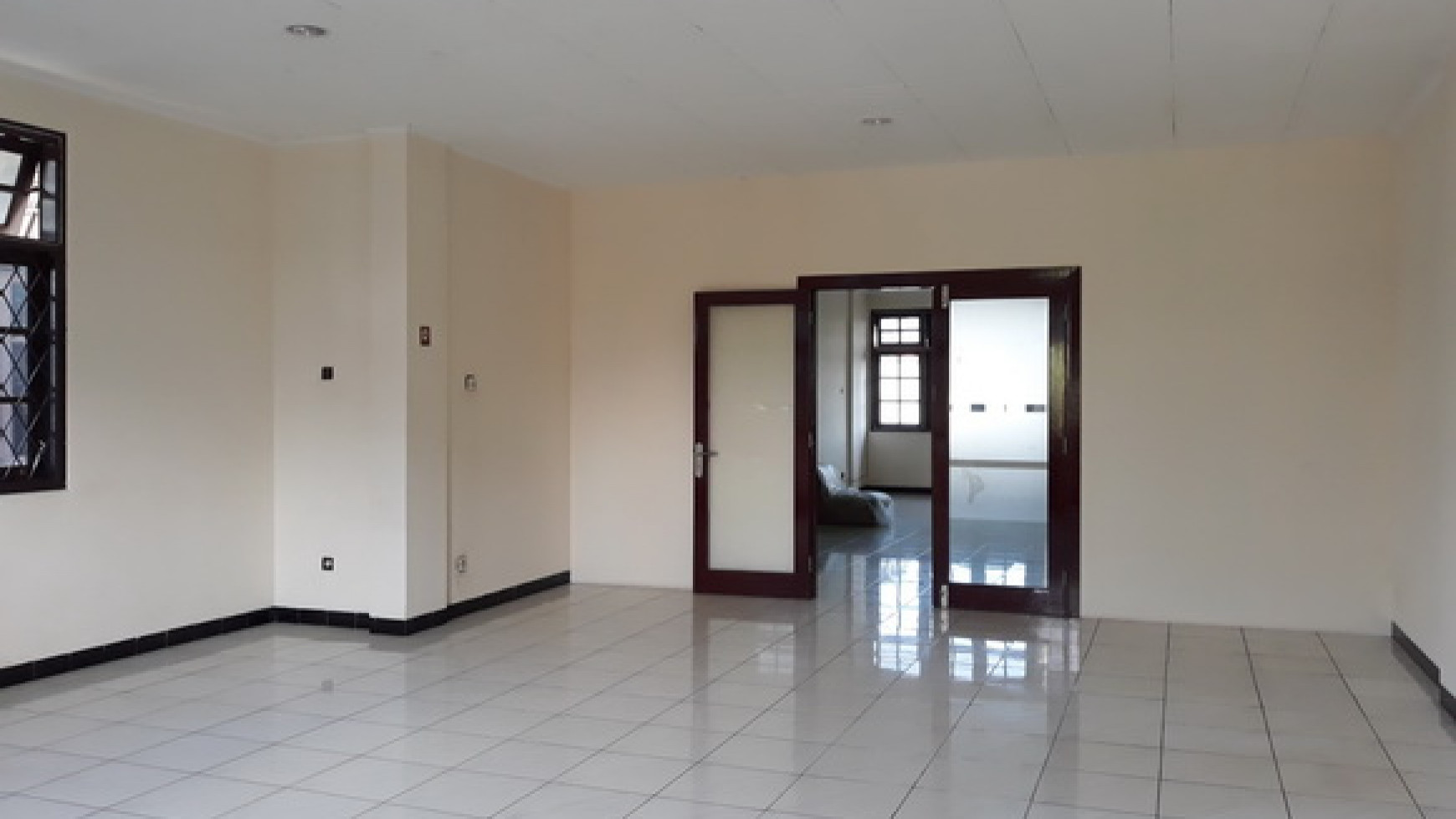 For Rent Rukan 2 1/3 Lantai @ Jl. Kedoya Duri Raya - Jakarta Barat