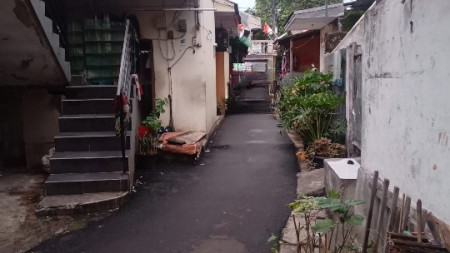 Di Jual Rumah Kost Pasar Minggu