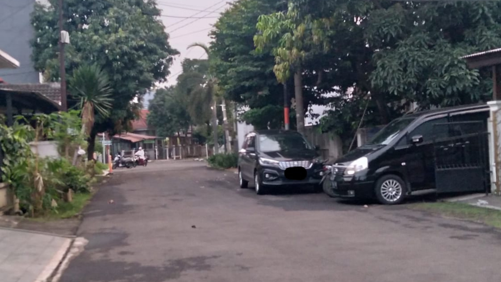 Rumah Bagus Di Gardenia Loka, Graha Raya Bintaro Jaya