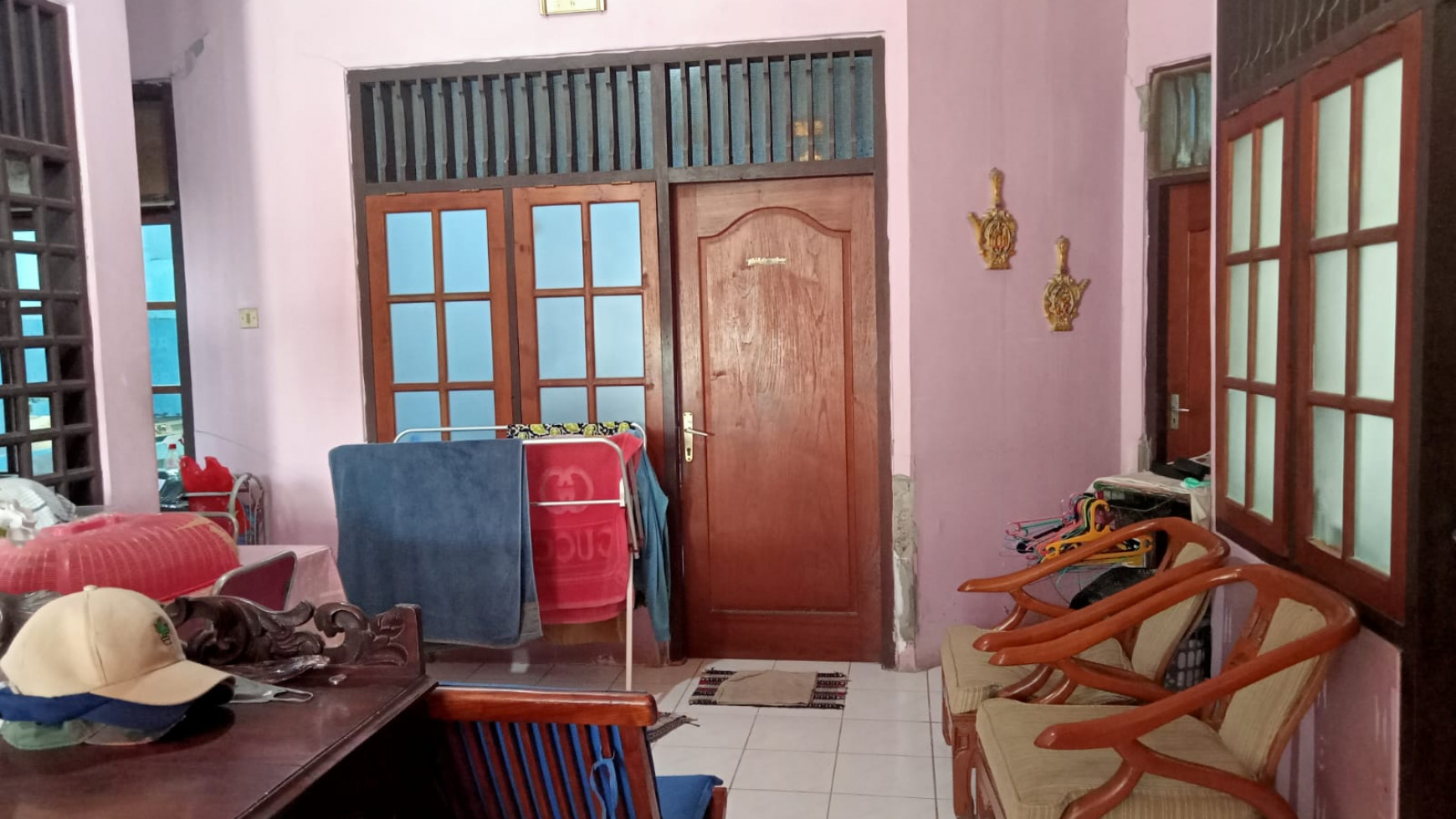 Dijual Rumah Lama  Hanya 7 menit ke Gerbang Toll Cilandak , di Jagakarsa , Jakarta Selatan