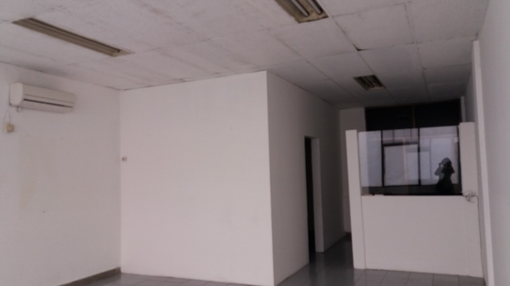 For Rent Ruko @ Kedoya Elok  Plaza - Lantai 4 - Taman Kedoya Baru - Jakarta Barat