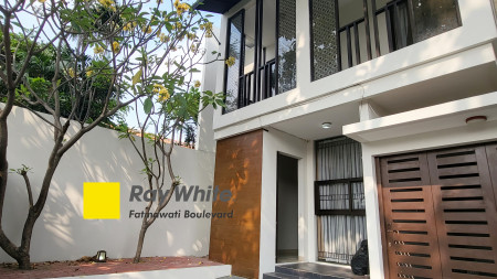 RUMAH BAGUS DESIGN MINIMALIST MODERN JALAN 2MOBIL TEBET BARAT