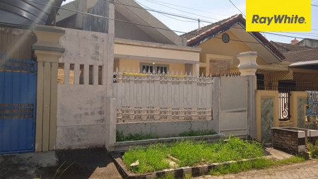 Dijual Rumah SHM di Darmo Indah Selatan, Surabaya