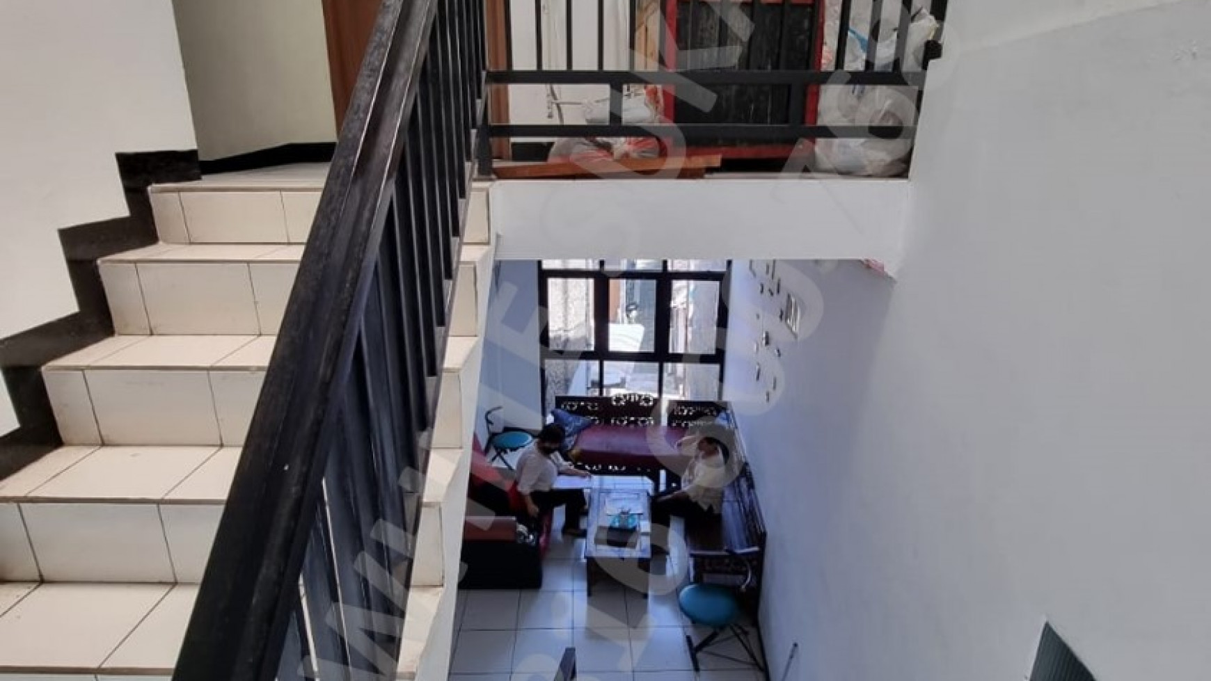 Dijual Rumah Kost Aktif 3 Lantai di Sayap Pungkur Bandung Tengah