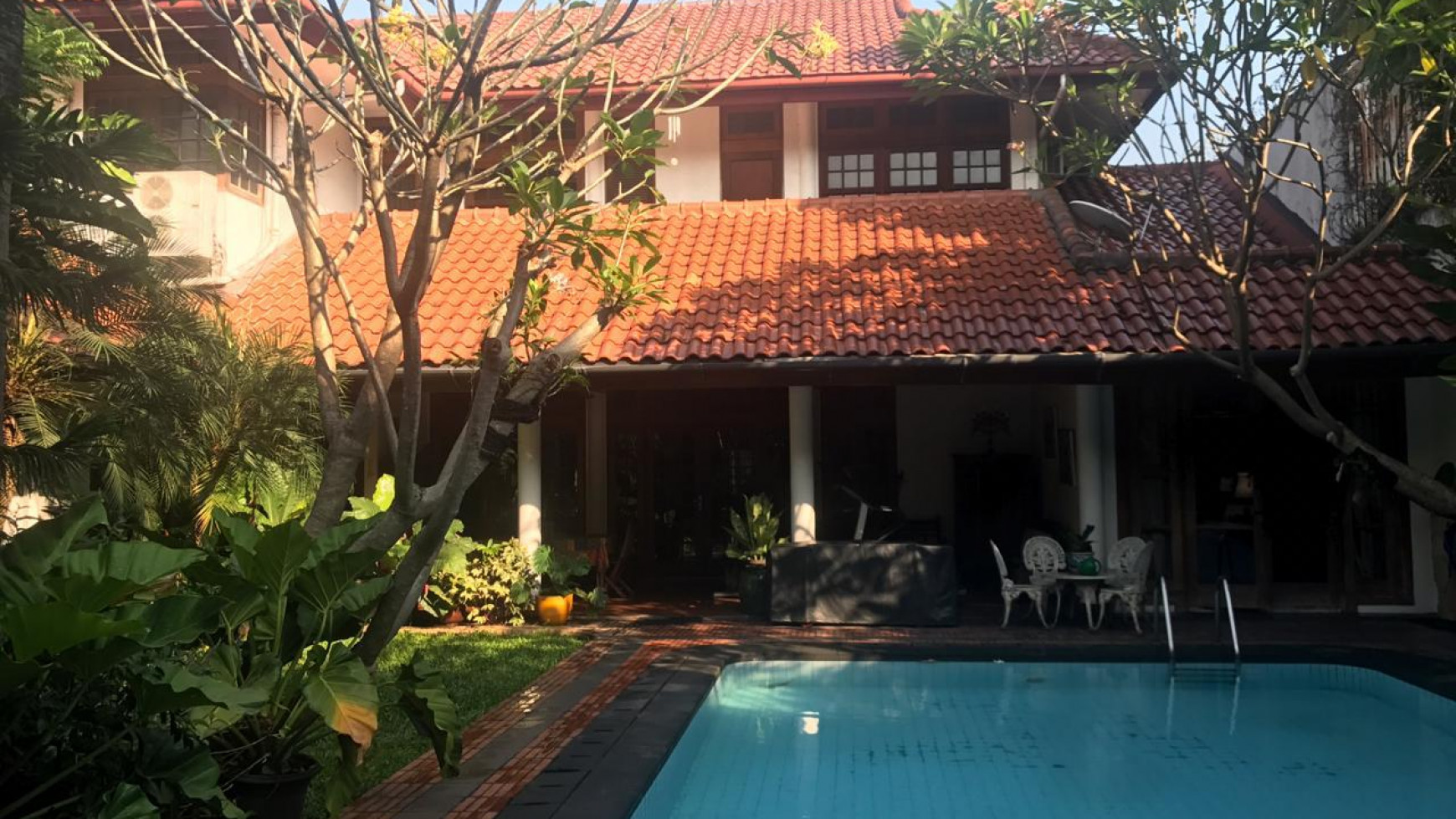 Dijual Rumah Memah Di Area Pondok Indah