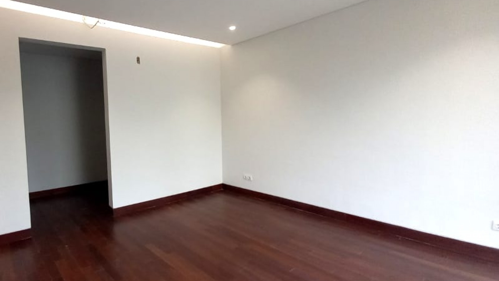 Dijual Brand New Cluster Dengan Kolam Renang Pribadi Cilandak Jakarta Selatan