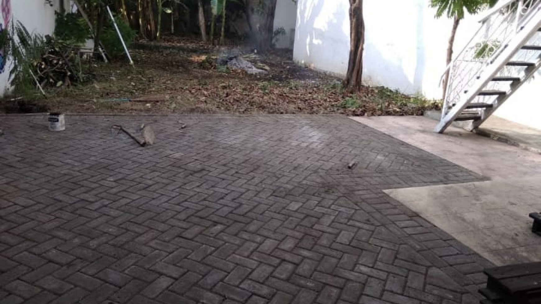 DIJUAL Rumah Nol Jalan Manyar Rejo Surabaya Timur