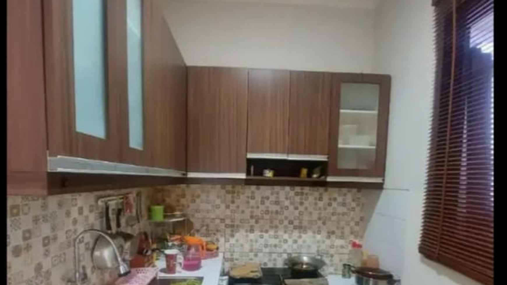 Dijual rumah di The Green BSD