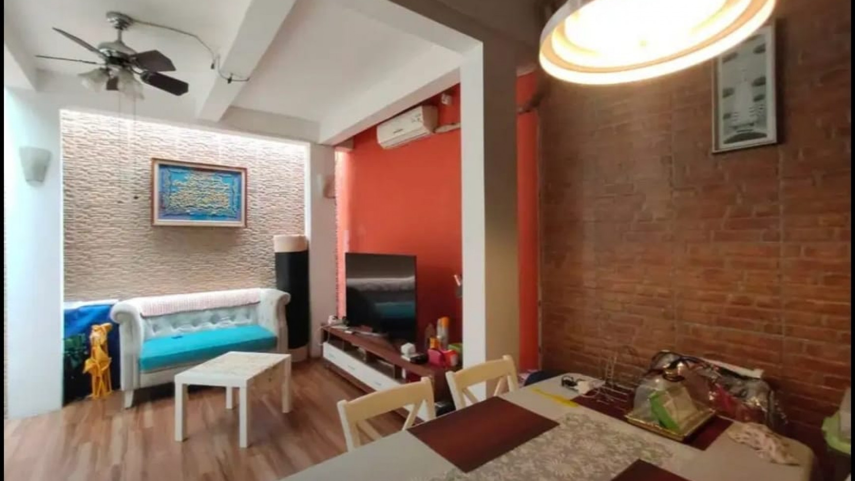 Dijual rumah di The Green BSD