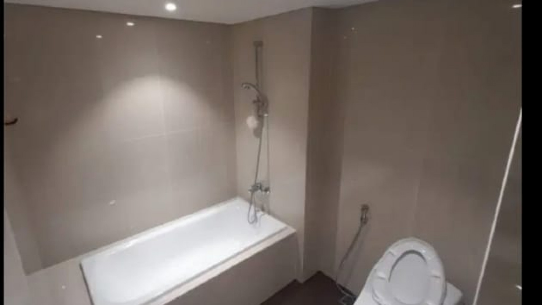 Jual Rugi Apartemen BRANZ