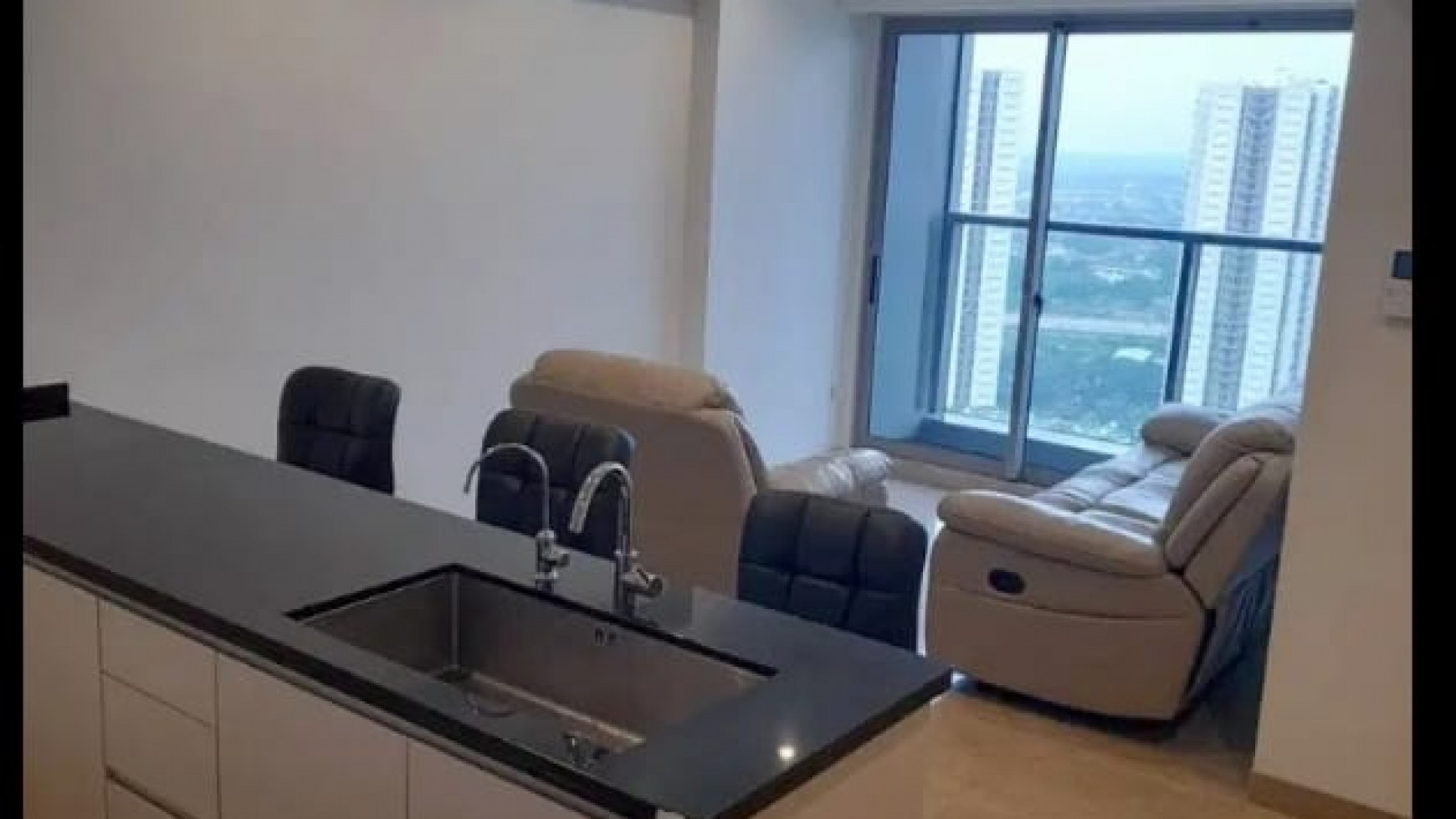 Jual Rugi Apartemen BRANZ