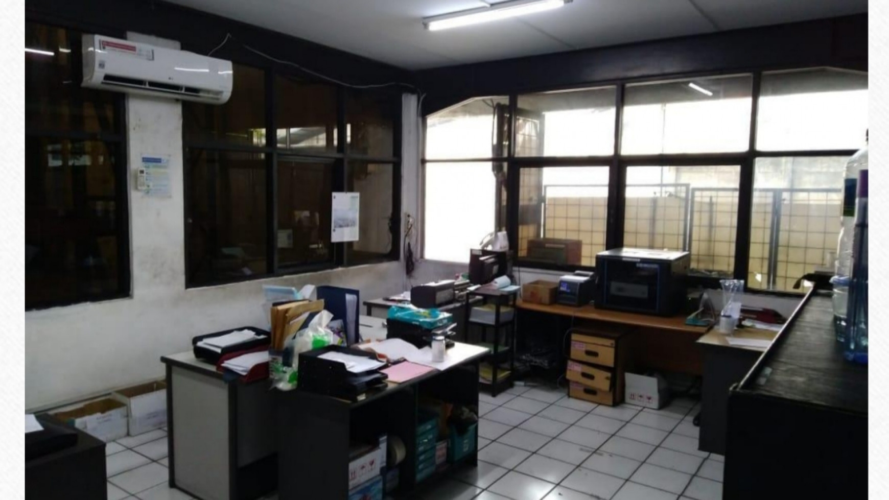 GUDANG LOKASI STRATEGIS AREA DAAN MOGOT