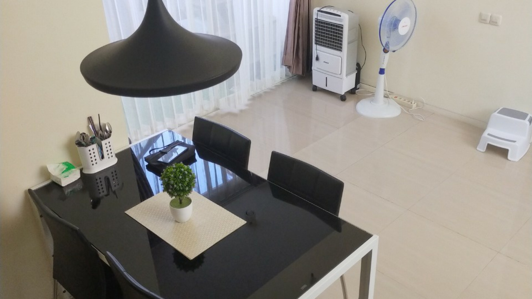 Dijual Rumah Kingstown Citraland Surabaya Barat- Full Furnished- Dekat Pasar Modern Citraland- GWALK