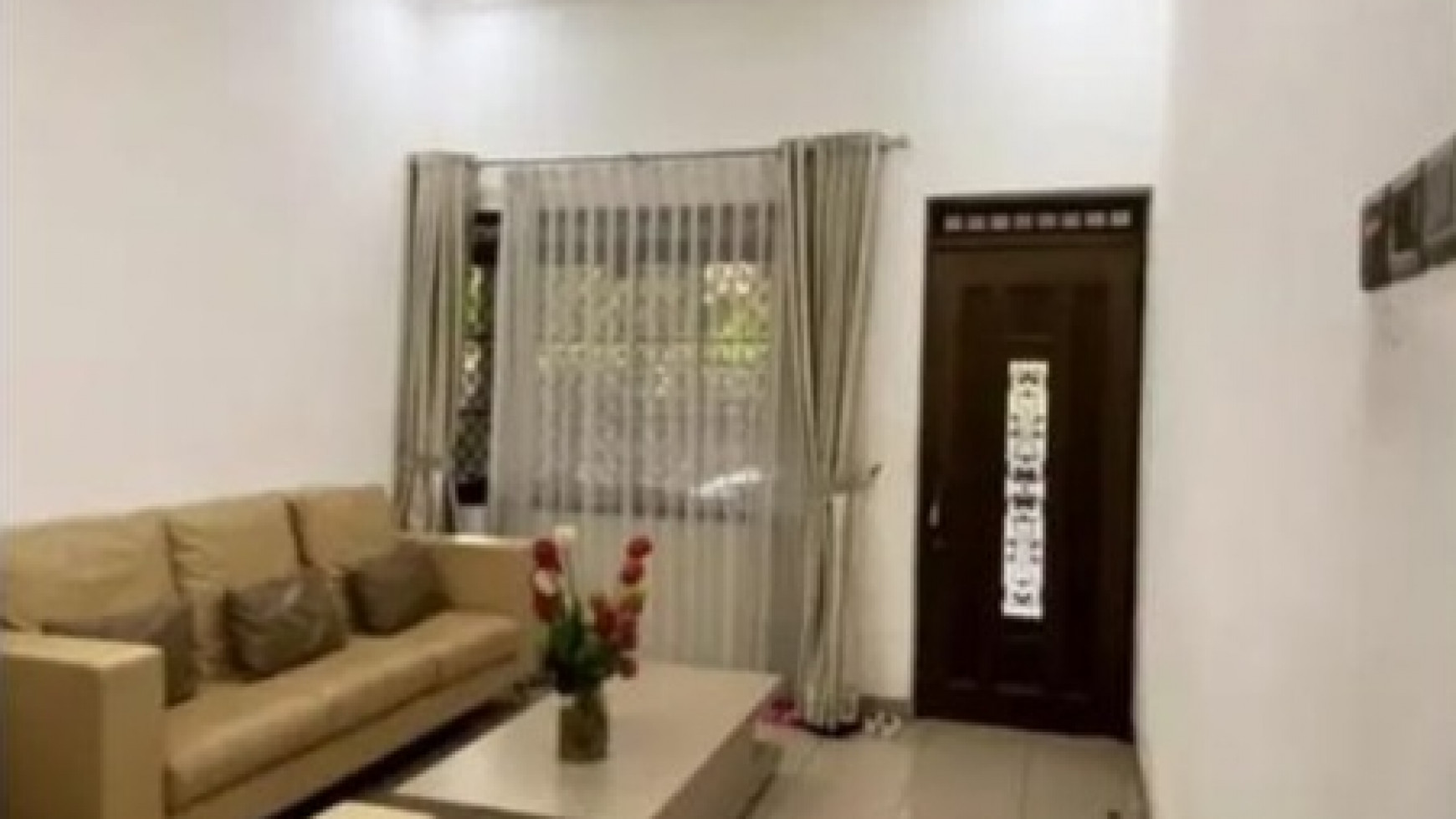 Rumah bagus siap huni dalam komplek nyaman dijual segera 