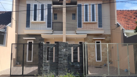 Dijual Rumah Bagus 2 lantai di Penjaringan Asri, Surabaya