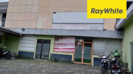 Disewakan Rumah 2 lantai di Jalan Raya Darmo Permai, Surabaya