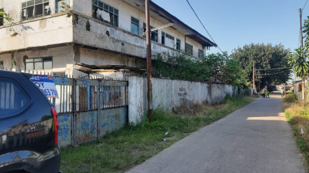 Ex Gudang Cibitung, Bekasi 14 Km ke pintu toll  Bekasi Timur..