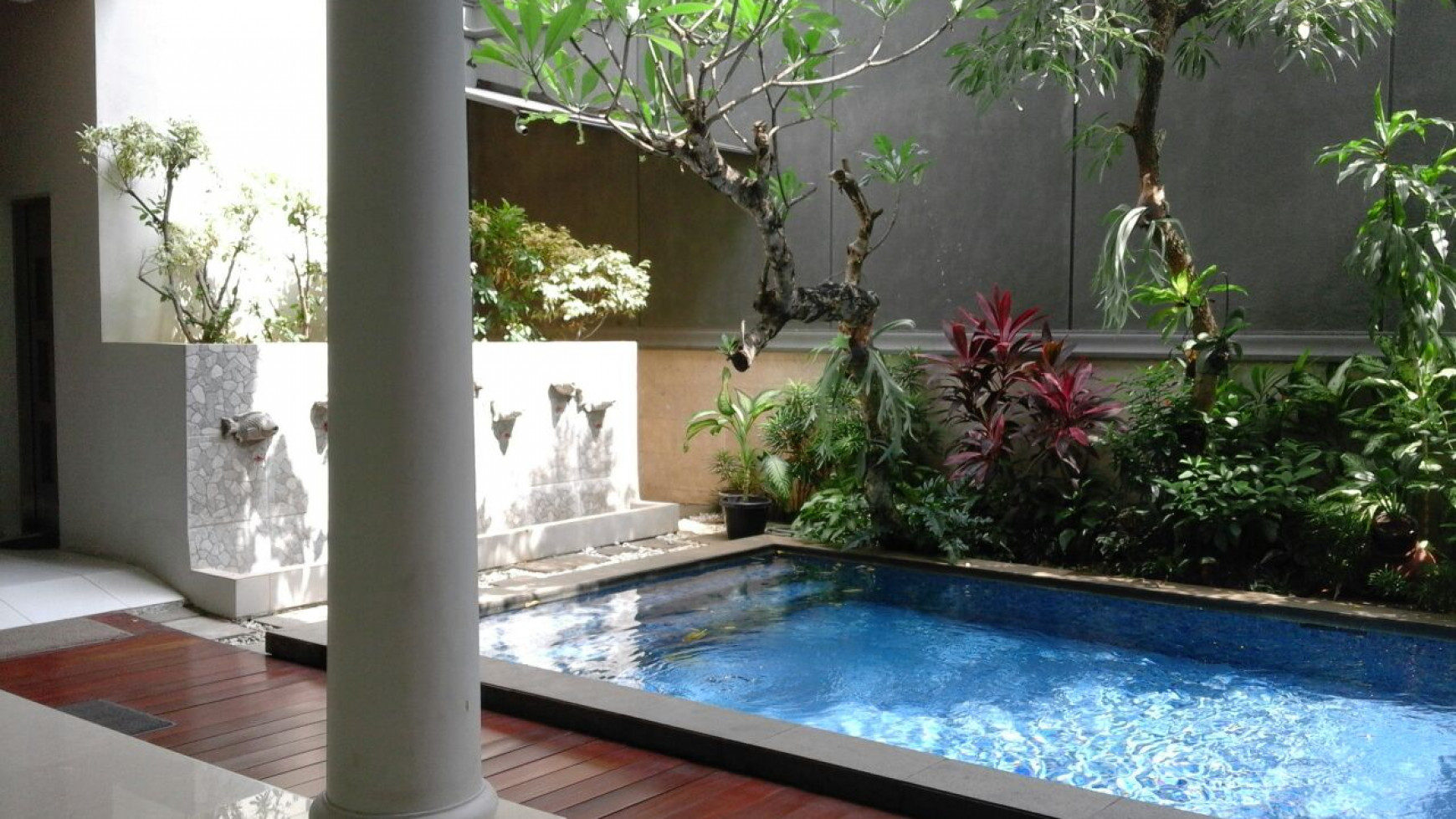Rumah Mewah dan Siap Huni di kawasan Kebayoran Baru, Jakarta Selatan
