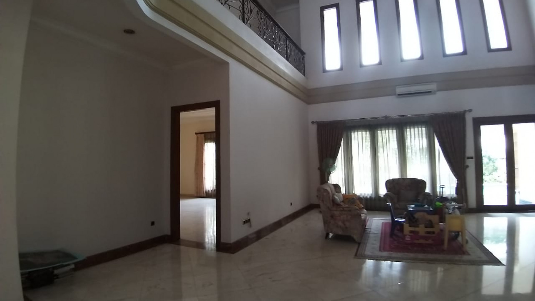 Dijual Rumah Bagus Di Permata Kemang Town House, Jakarta Selatan