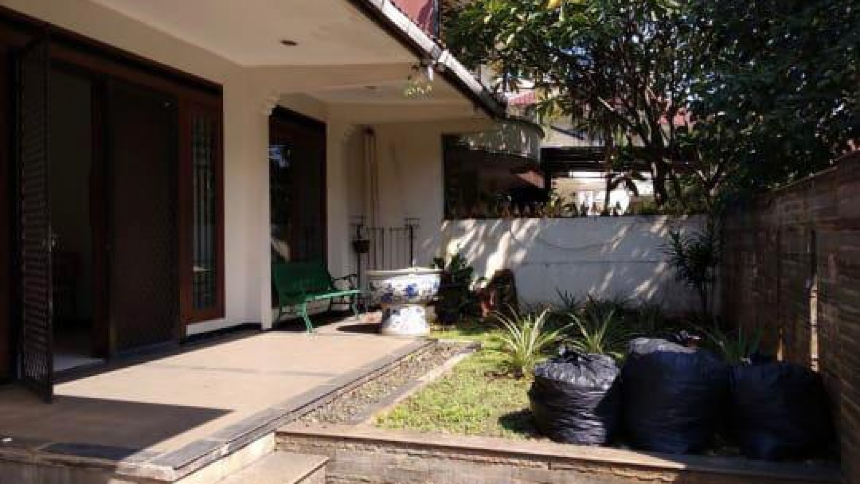 Rumah siap Huni di Pondok Indah