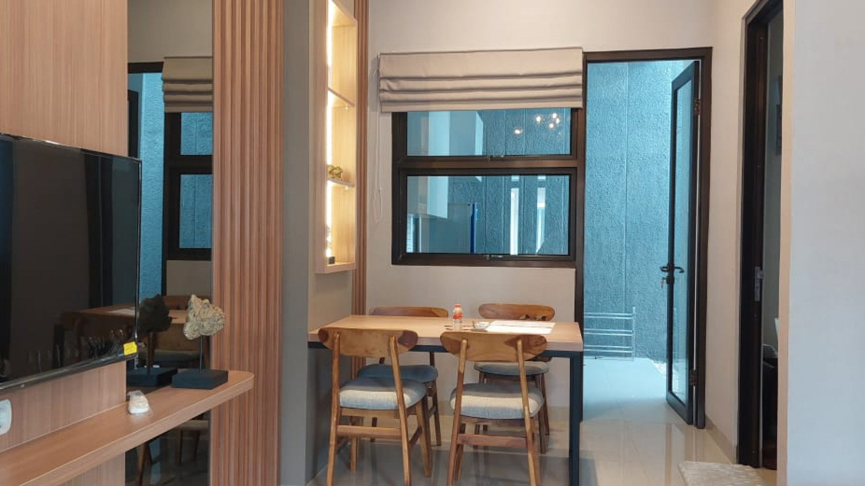 Rumah brand new minimalis di ciputat