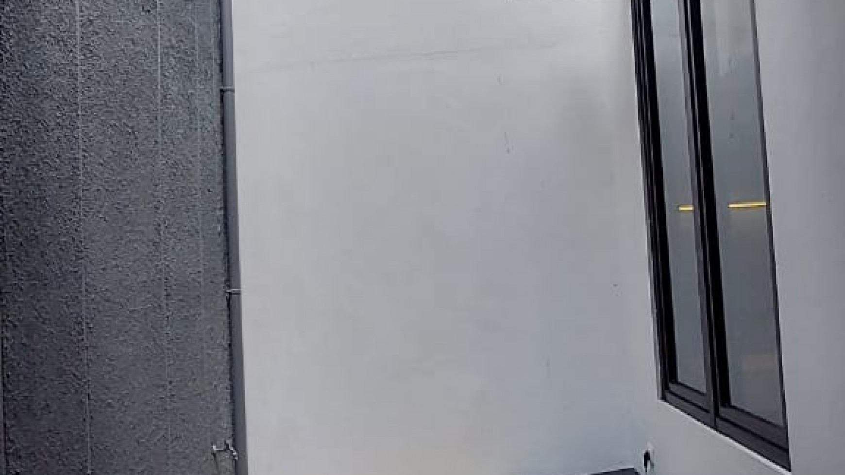 Rumah brand new minimalis di ciputat