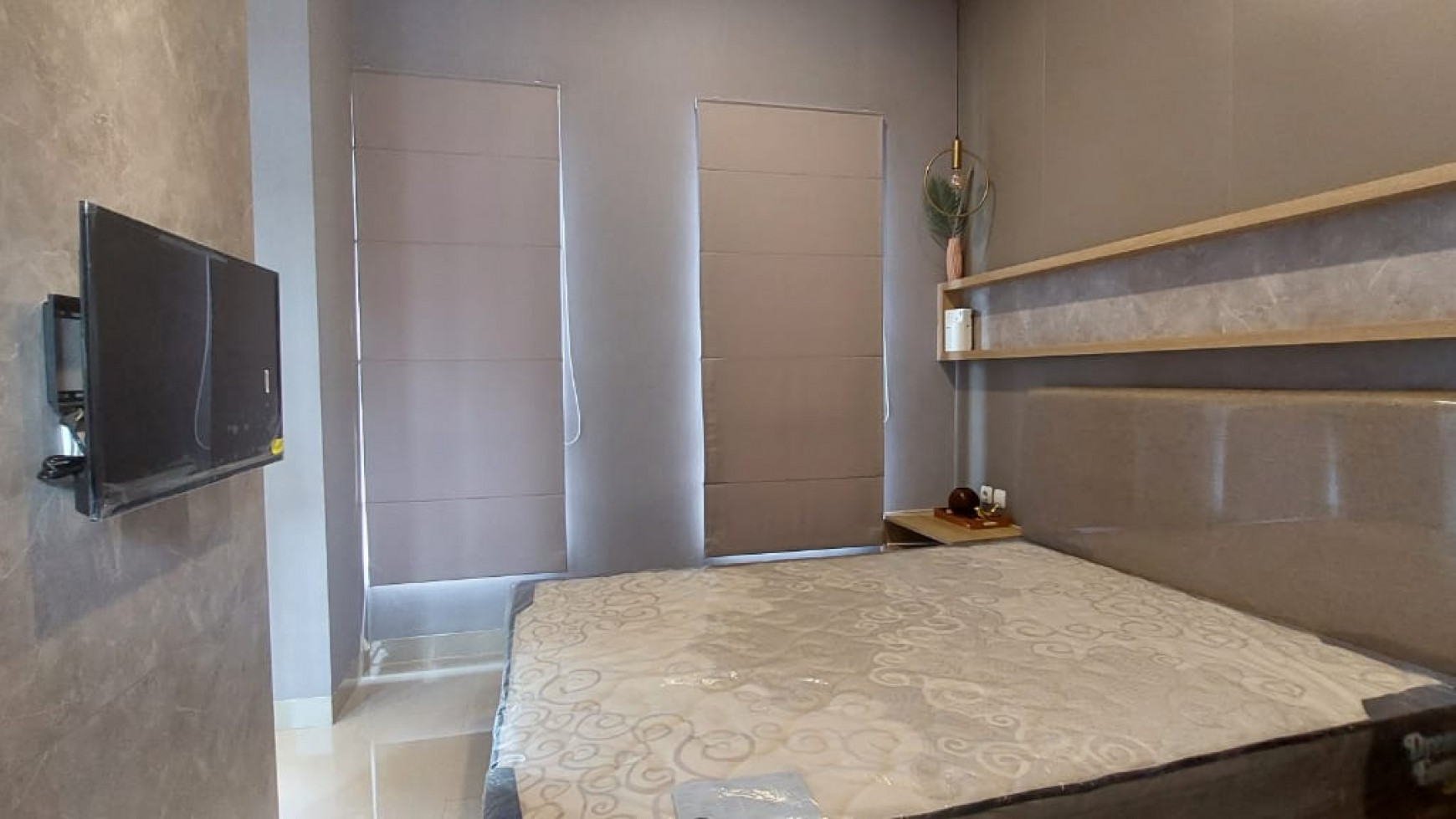 Rumah brand new minimalis di ciputat