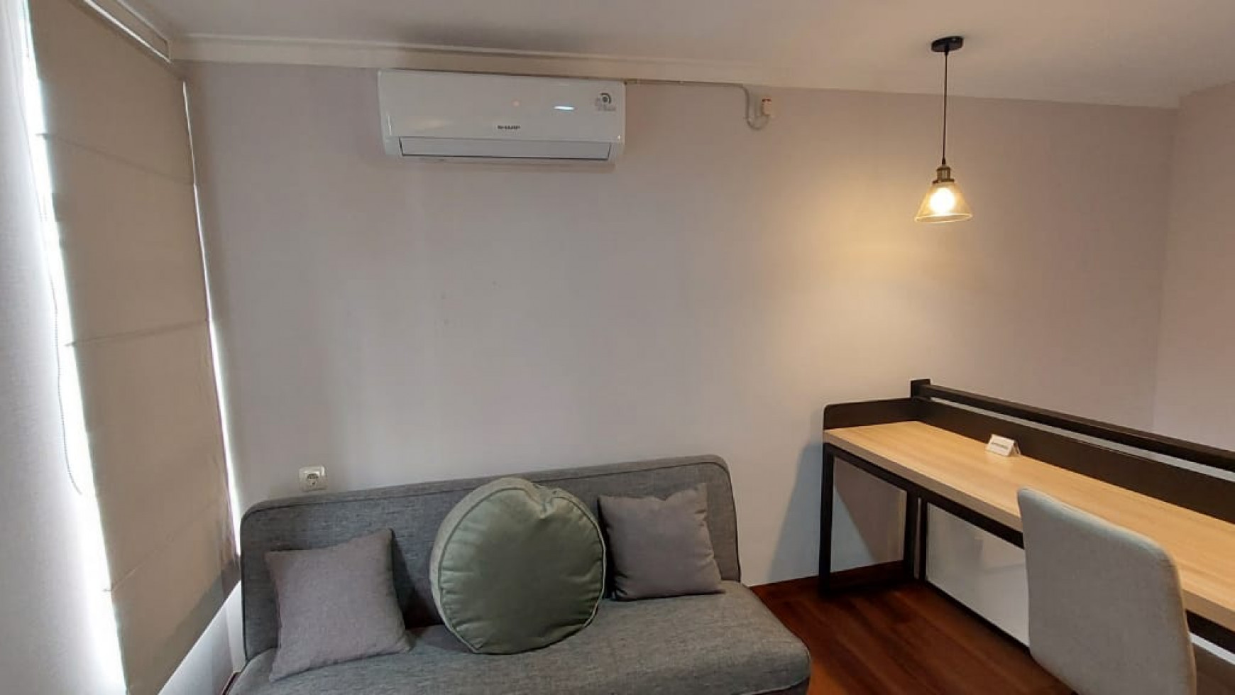 Rumah brand new minimalis di ciputat