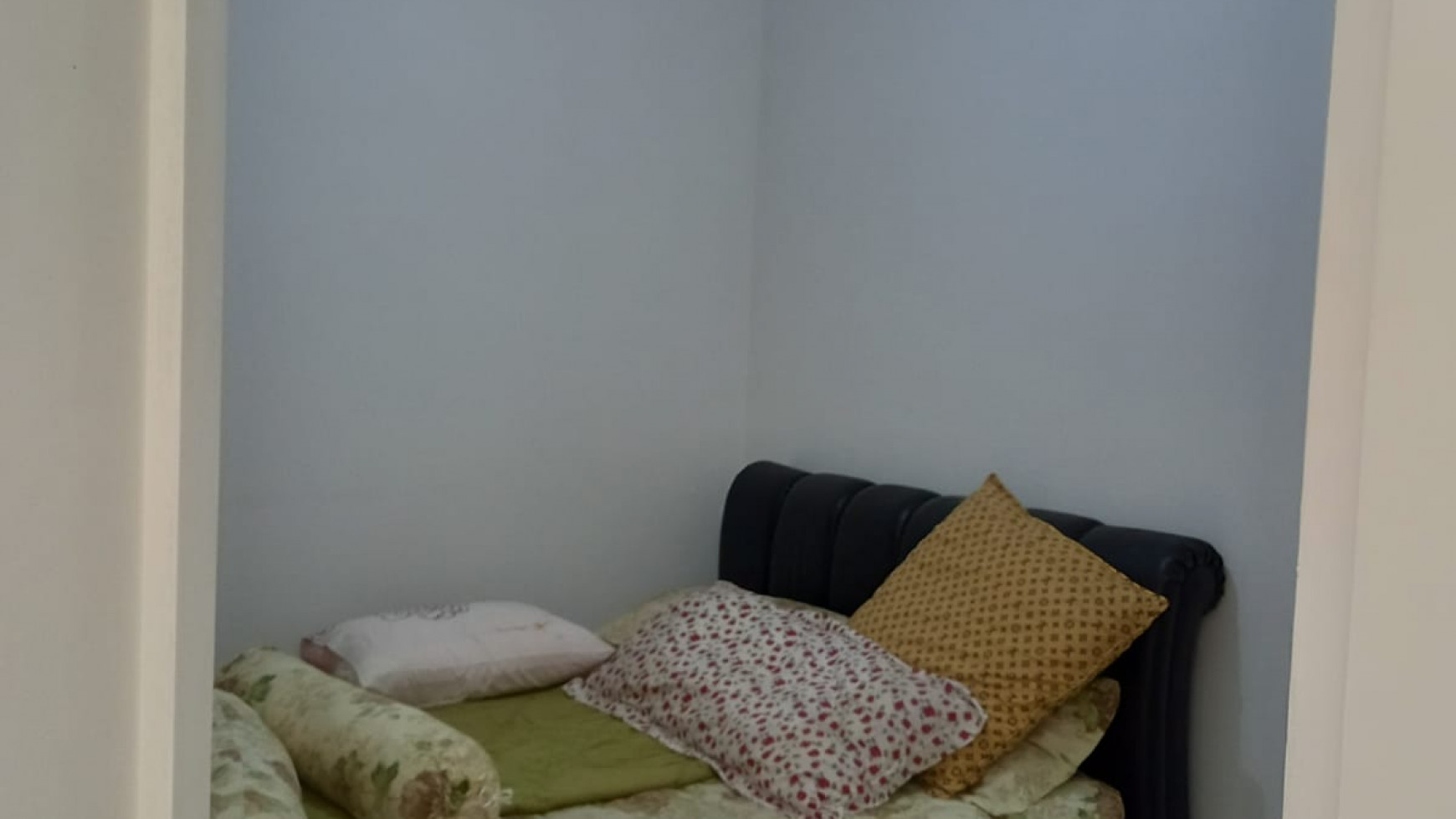 Neo Catalonia, Nusa loka BSD di hook 