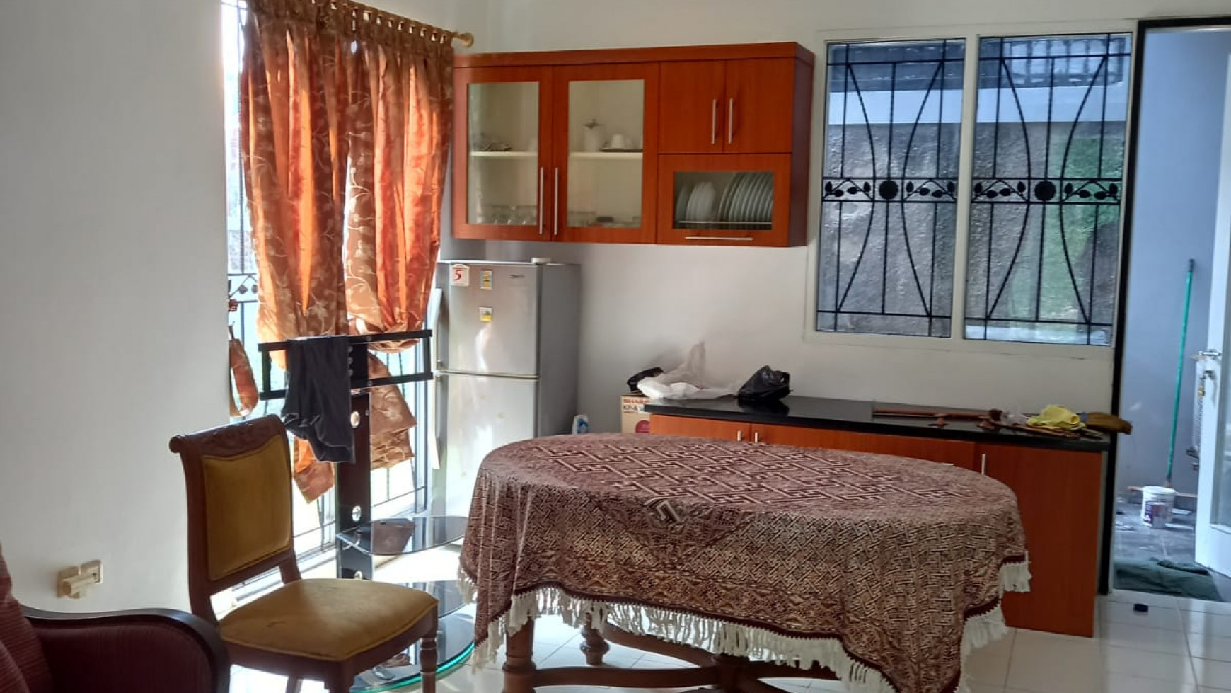 Neo Catalonia, Nusa loka BSD di hook 