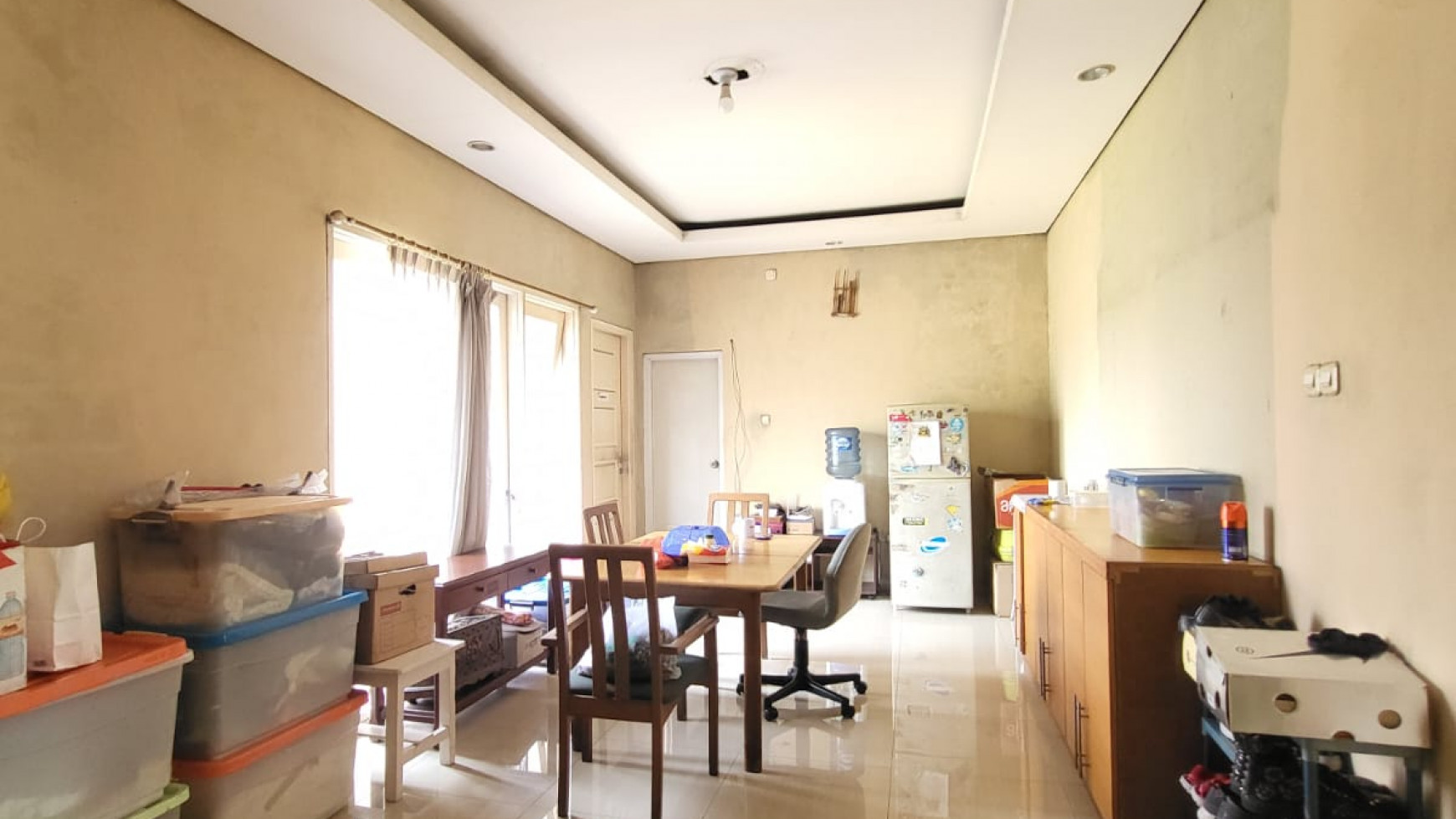 For Sale rumah minimalist dalam komplek yang strategis dekat pondok indah 