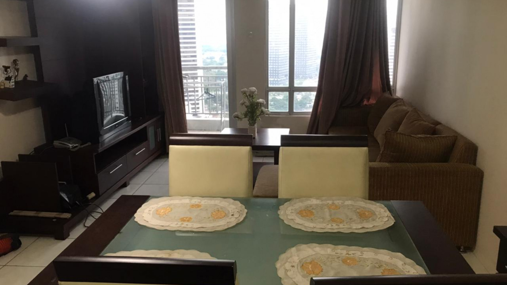 Apartemen Sudirman Park 3 Br Full Furnish