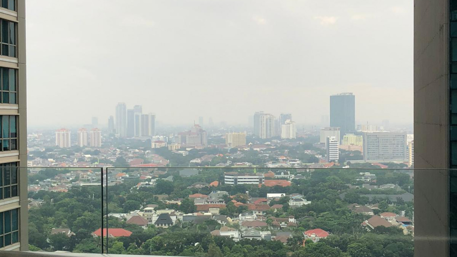 DISEWA APARTEMEN RESIDENCE 8 KEBAYORAN BARU JAKARTA SELATAN