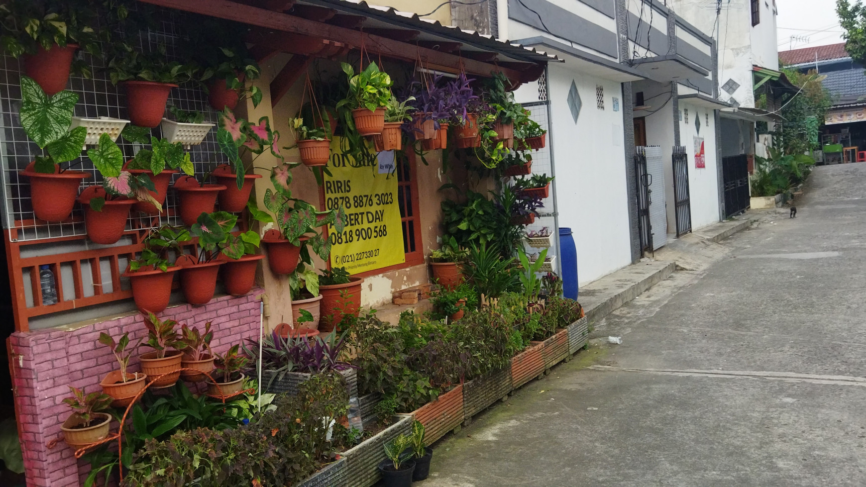 Rumah Cantik Minimalis di SukmaJaya Depok