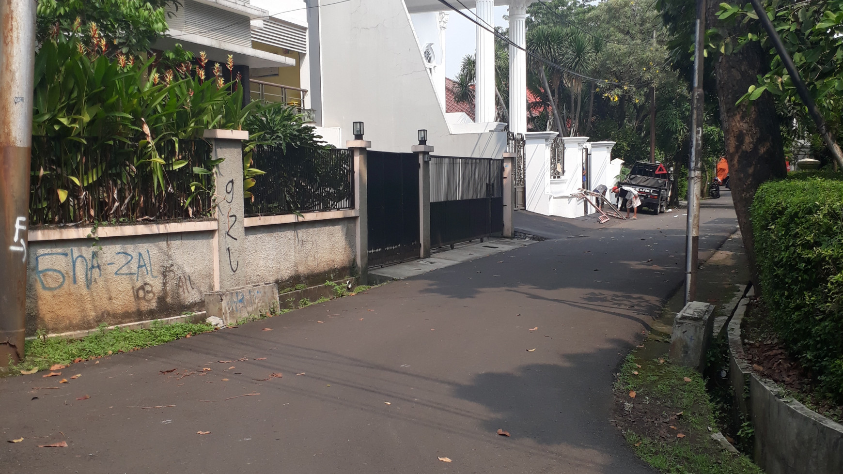 DIJUAL RUMAH JL TULODONG BAWAH LAMA KEBAYORAN BARU JAKARTA SELATAN