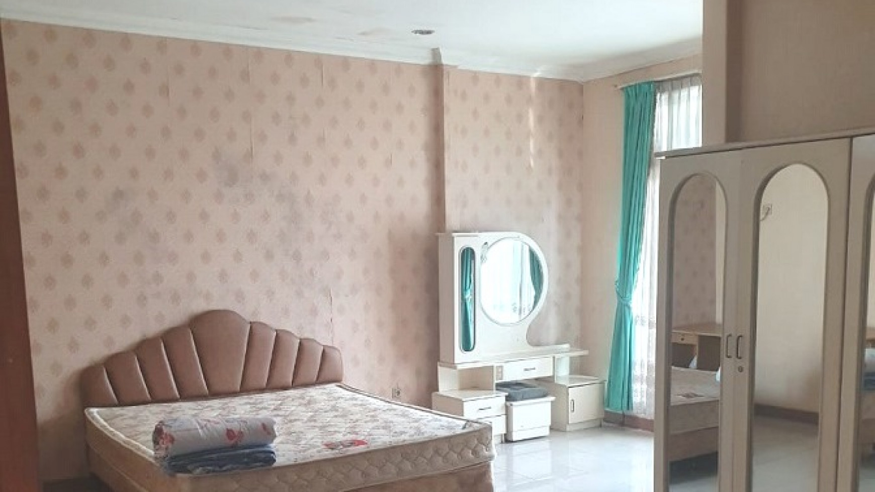 Dijual Rumah Hadap Selatan di Gading Kirana Timur Kelapa Gading