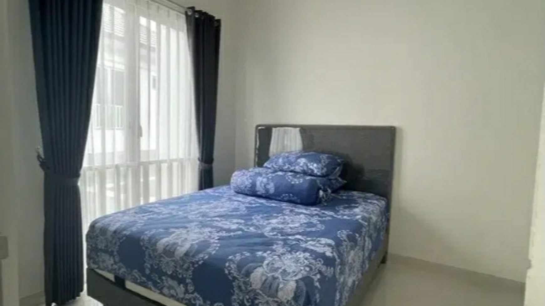 Dijual Rumah Greenland Residence Menganti- Armaya- Full Furnished - Strategis dekat Citraland Surabaya, Pakuwon Mall, PTC, Supermall