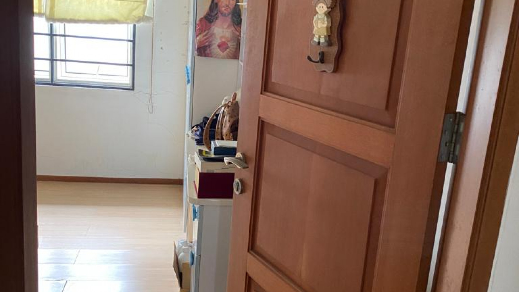 Rumah bagus dan rapih di beverly golf JL. Medara lippo karawaci tangerang