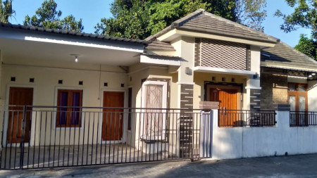 Rumah Baru Siap Huni Tinggal 3 Kamar Harga Dibawah 1 Miliar Di Kalasan Sleman